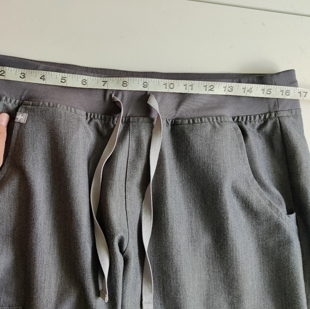 Figs Men's MT Nursing Wear Pants - Picture 9 of 10